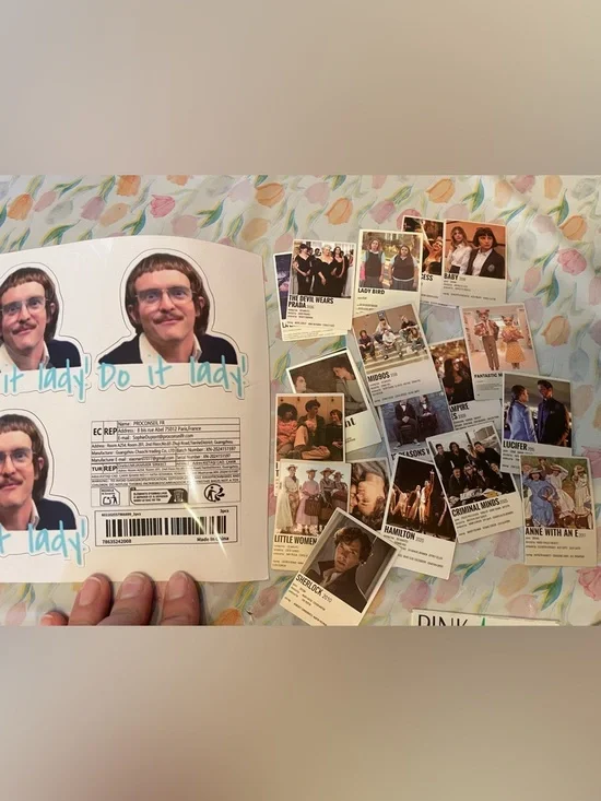 Random Lot - Picture 5 of 6